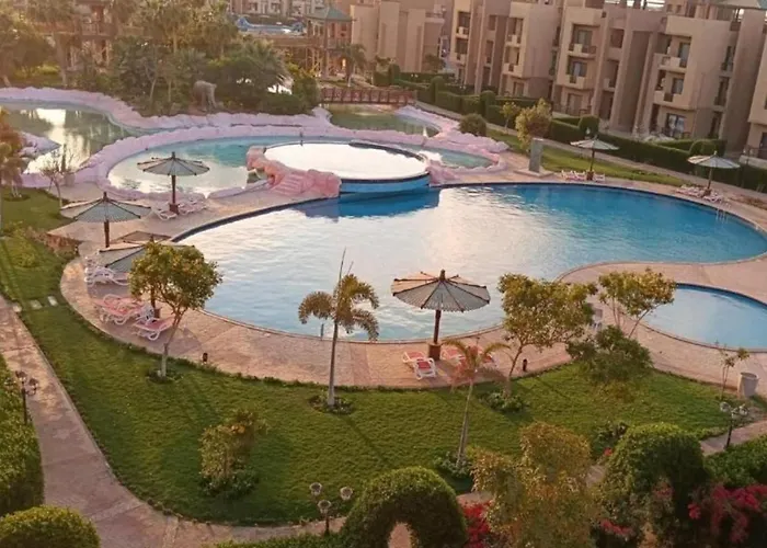 Alpesi faház قريه بلو باي اسيا Blue Bay اكاسيا Ajn-Szuhna