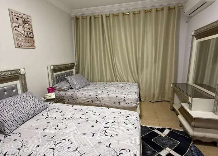 قريه بلو باي اسيا Blue Bay اكاسيا Alpesi faház Ajn-Szuhna